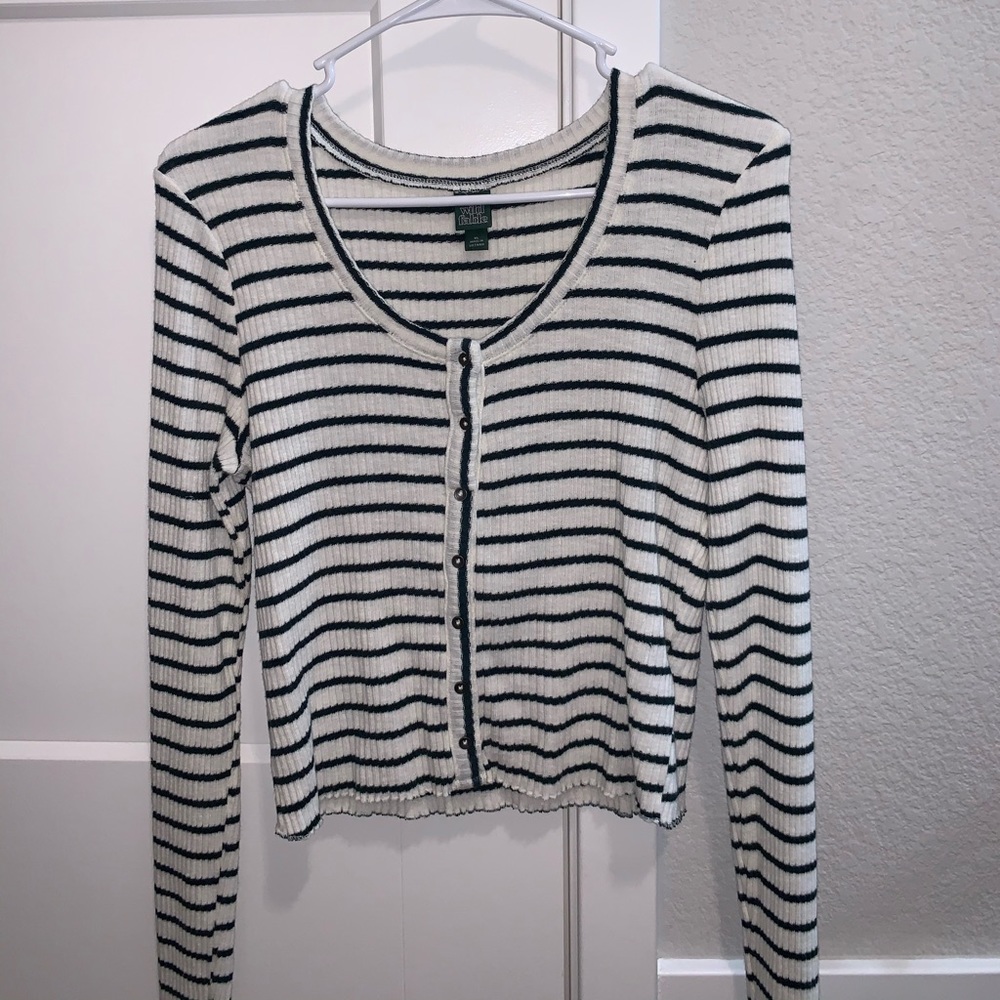 Swoop neck cropped top